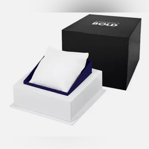 Step up your style with the Movado Bold Quartz Men’s Watch (SKU# 3600602)⌚️ - Picture 3 of 7